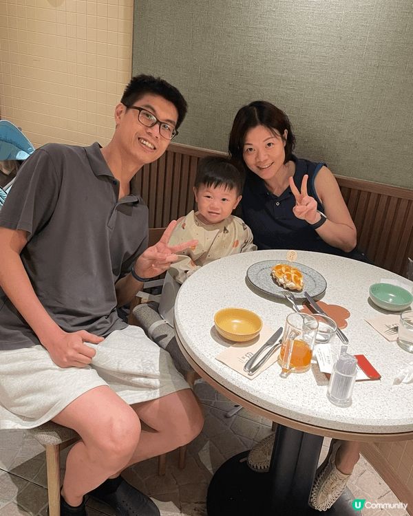我地一放假就最鍾意行街搵美食，誓要同仔仔食/玩盡香港，海港城...