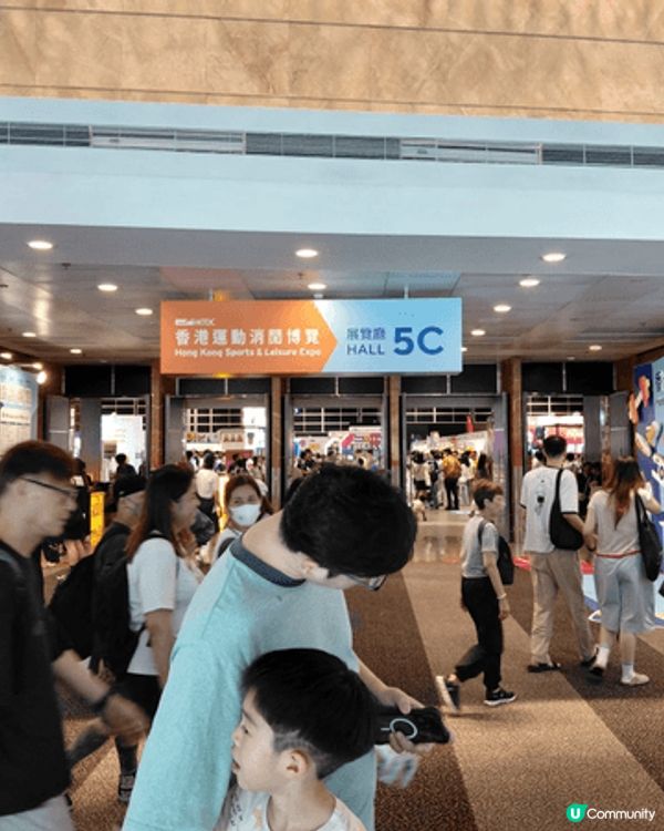 早前去書展的情況，人山人海