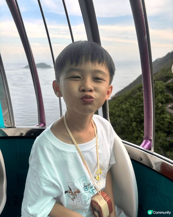 夏天去海洋公園不為過！可以邊歎冷氣邊探可愛既熊貓加加，德德，...