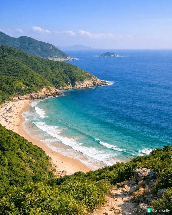 大浪灣海水清澈湛藍，呢度有強勁海浪，係衝浪勝地，除咗滑浪仲可...