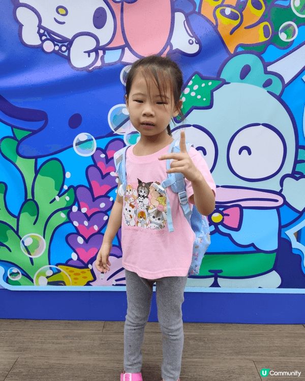 當天去海洋公園好多人而且好多食物~食物質素好~還有可以睇企鵝...