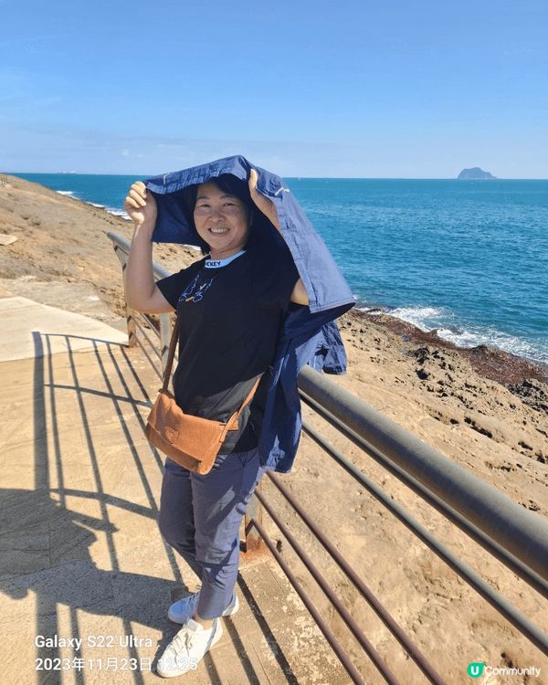 這些都是去了台灣報了一天本地團，有九份放天燈和去了海邊，為什...
