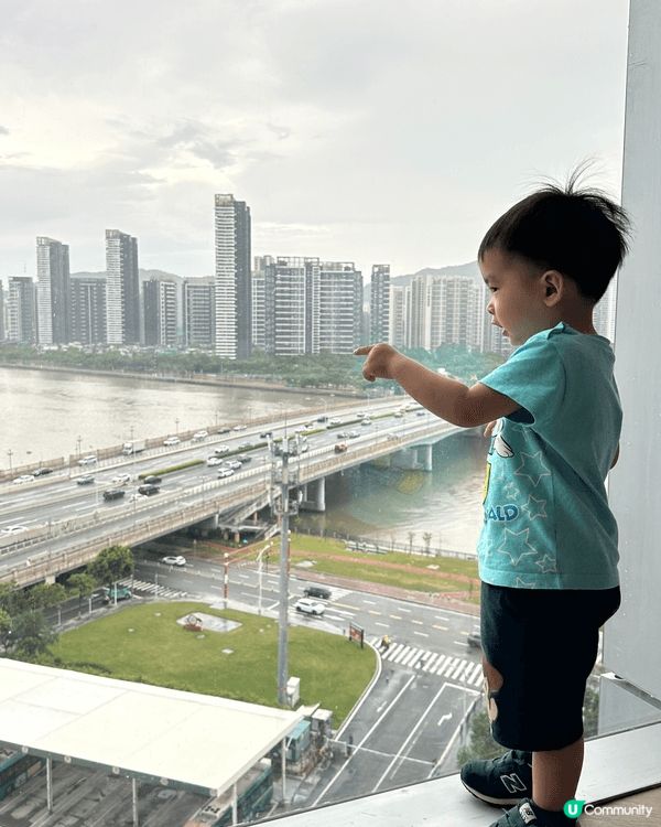 炎炎夏日，小朋友放暑假，去staycation, 食雪糕，游...