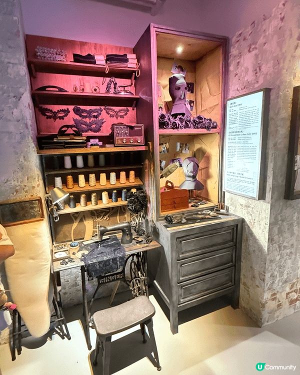 今個夏天去咗好多地方 坐船過海去中環大館睇光影展覽 又去咗新...
