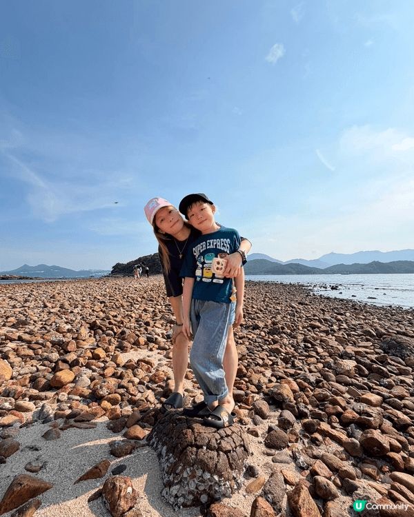 夏日炎炎,最啱就去沙灘玩下,親身感受下夏日既氣氛；當然唔少得...