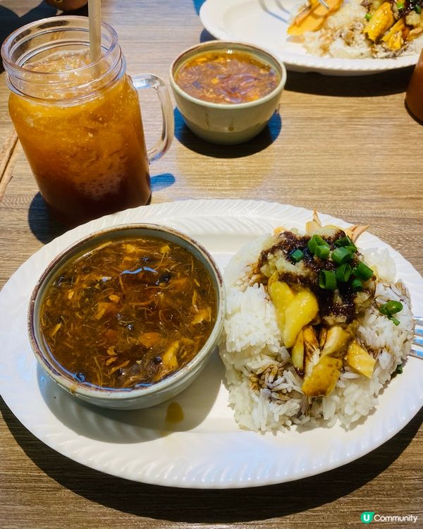 迷你無骨雞飯配足料碗仔翅😋