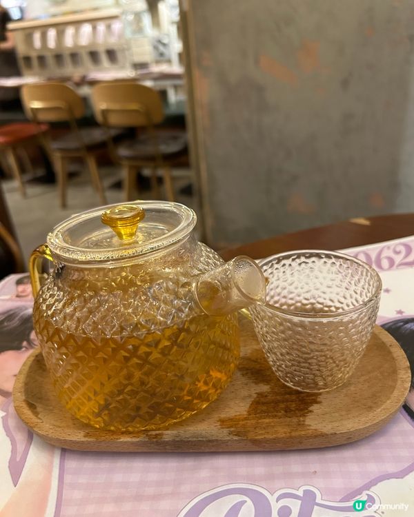 上次朋友帶我到的一間旺角工業風特色cafe ,環境舒適,服務...
