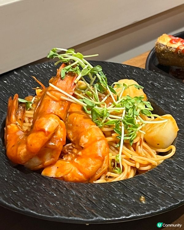 觀塘工廈美食尋寶！ 必食招牌梳乎厘班戟😋