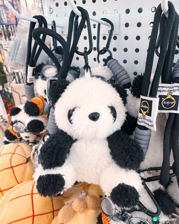 港潮熊貓！🐾🐼🛍️盡在香港國際機場🇭🇰🛬