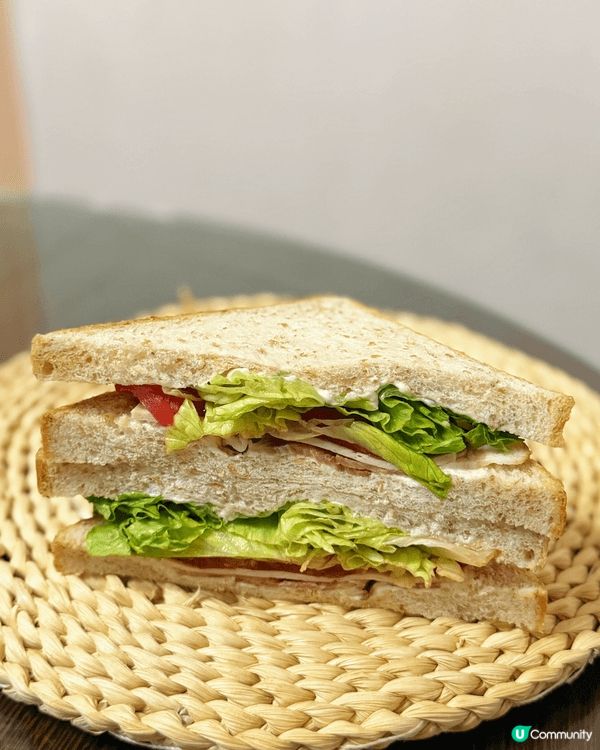 7仔超鬆軟三文治🥪😍！