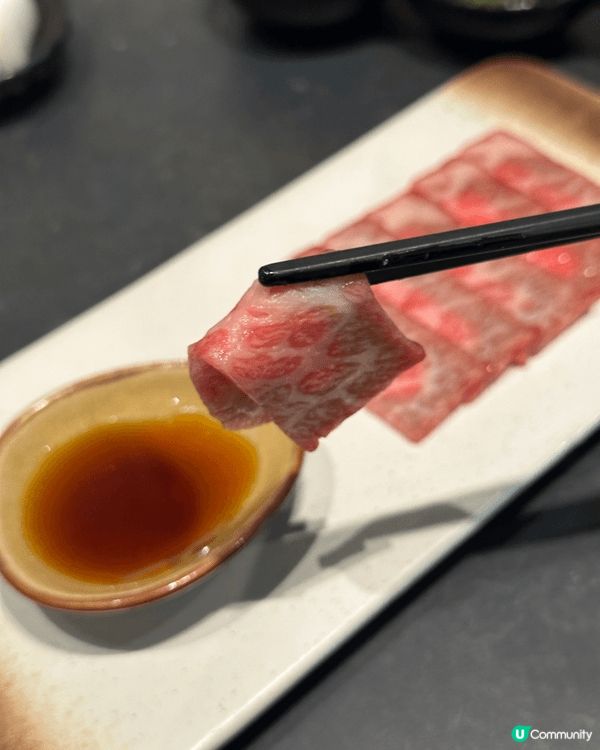 主打高質和牛，入到去環境幾舒服，店員好主動又有禮貌，全程幫手...