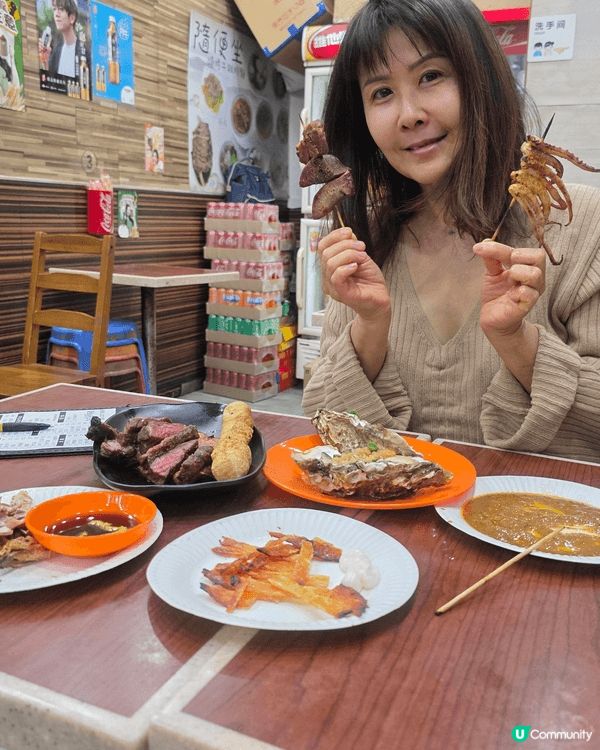 精緻無花果開放式吐司：麵包口感酥脆，新鮮無花果帶著清甜，搭配...