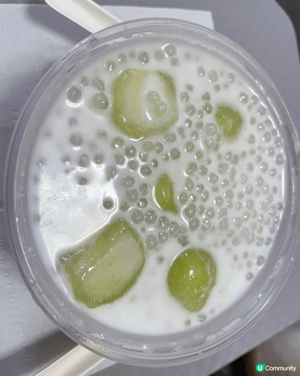 無論甜品定熱食我都中意，最推b仔嘅西米露，勁大碗，水果又多！...