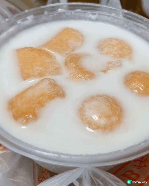無論甜品定熱食我都中意，最推b仔嘅西米露，勁大碗，水果又多！...
