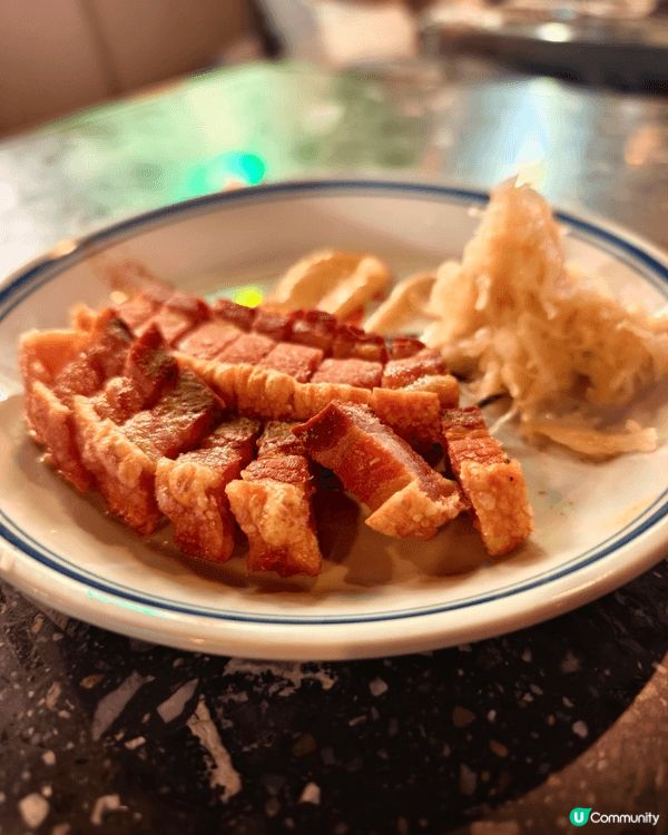 盡量呈現食物的最佳狀態，食物的擺放構圖得宜