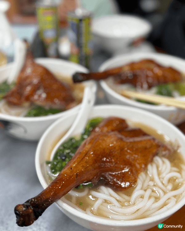 以上圖片的食物，都是色香味俱全再配合餐廳的環境，員工餐廳的高...