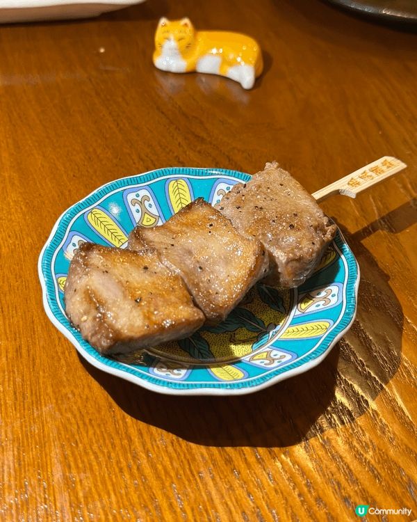 餐廳以香港本土菜式，融合日本居酒屋飲食文化，好似入咗居酒屋，...