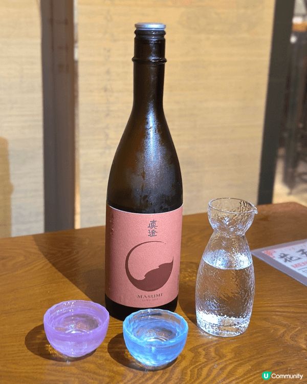 餐廳以香港本土菜式，融合日本居酒屋飲食文化，好似入咗居酒屋，...