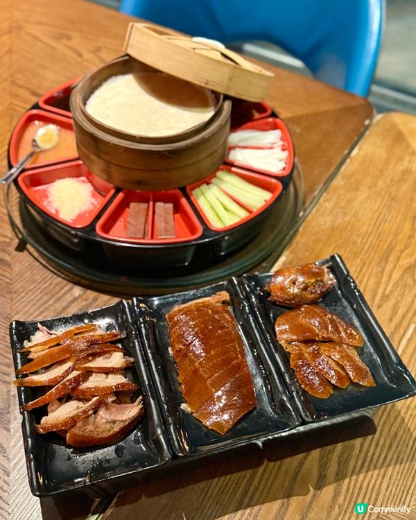 維港畔片皮鴨