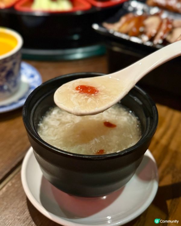 維港畔片皮鴨
