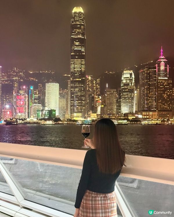 維港畔片皮鴨
