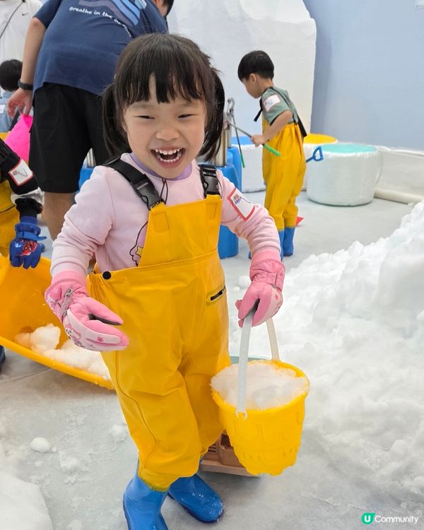 炎夏變雪國❄️小朋友玩瘋了！