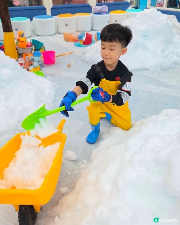炎夏變雪國❄️小朋友玩瘋了！