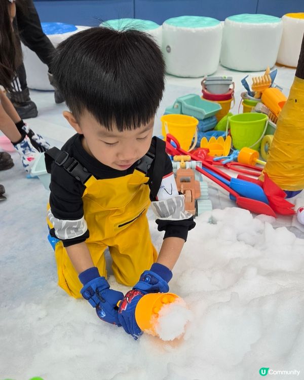 炎夏變雪國❄️小朋友玩瘋了！