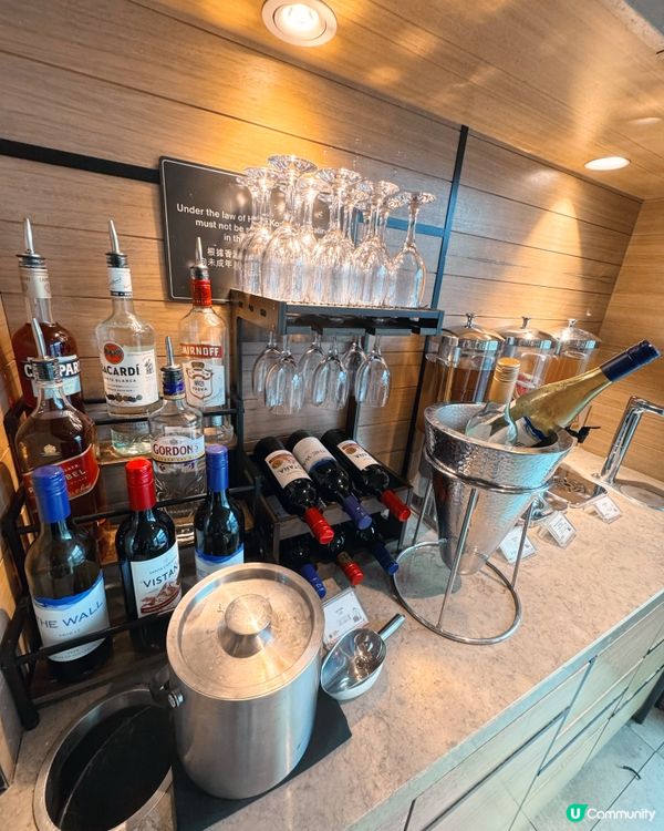 香港機場🛬Plaza Premium Lounge🍷🍽️