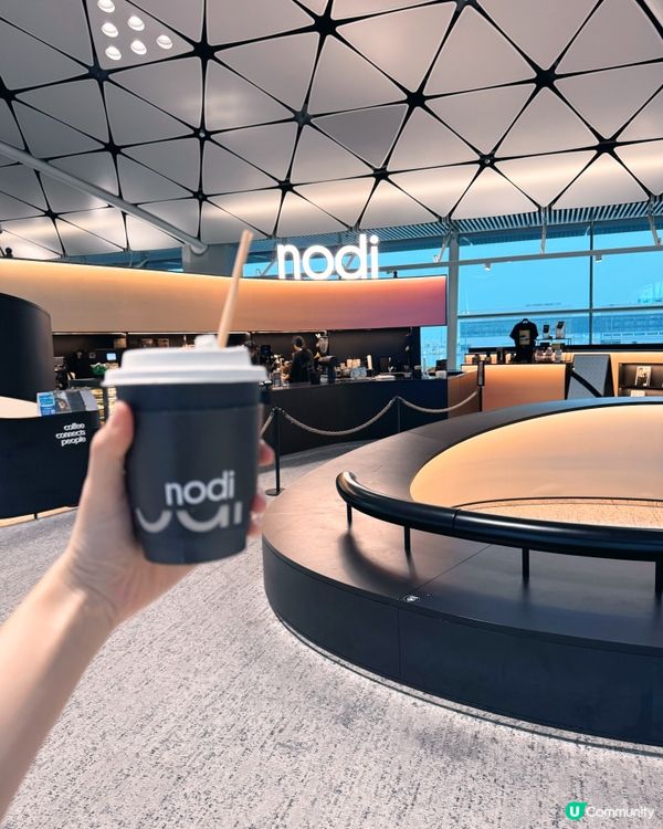 飛前來杯Cafe！☕️ 體驗香港書報攤風情✈️