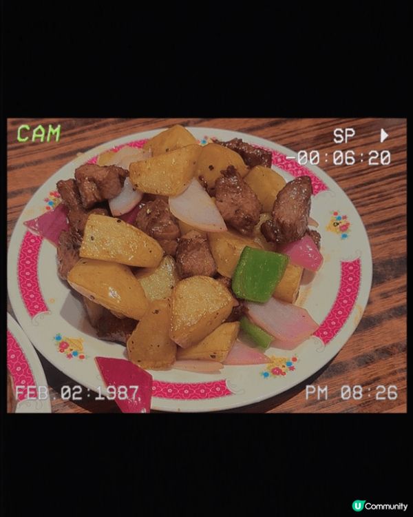以上圖片係旺角女人街食飯公司拍攝，