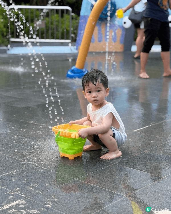 夏日打卡聖地，深水埗公園，大人小朋友都可以約埋frd子一齊玩...