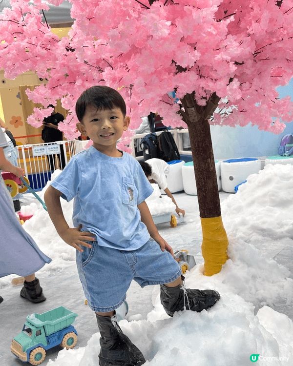 香港都有得玩真雪 ❄️ 唔使飛日本都影到「冰雪奇緣」！
