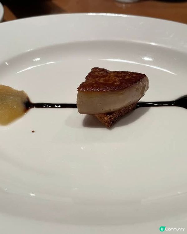 震撼！龍蝦海膽吃到飽！🦞🥢