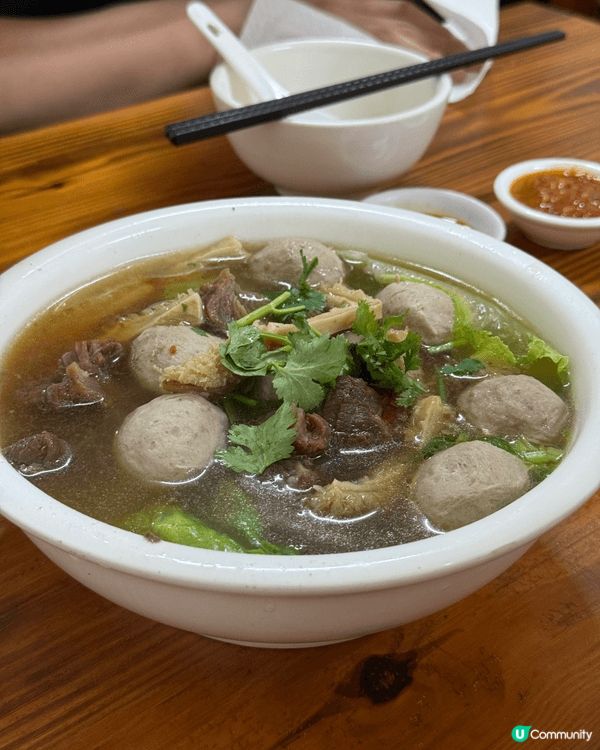 每次回到家鄉必定會吃的牛肉河和牛肉丸湯😍必定要配上沙嗲醬！...