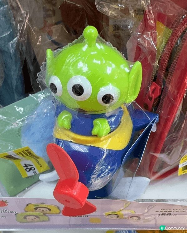 旺角中心（旺中）是極具代表性的平民掃街天堂，低層集中了大量人...