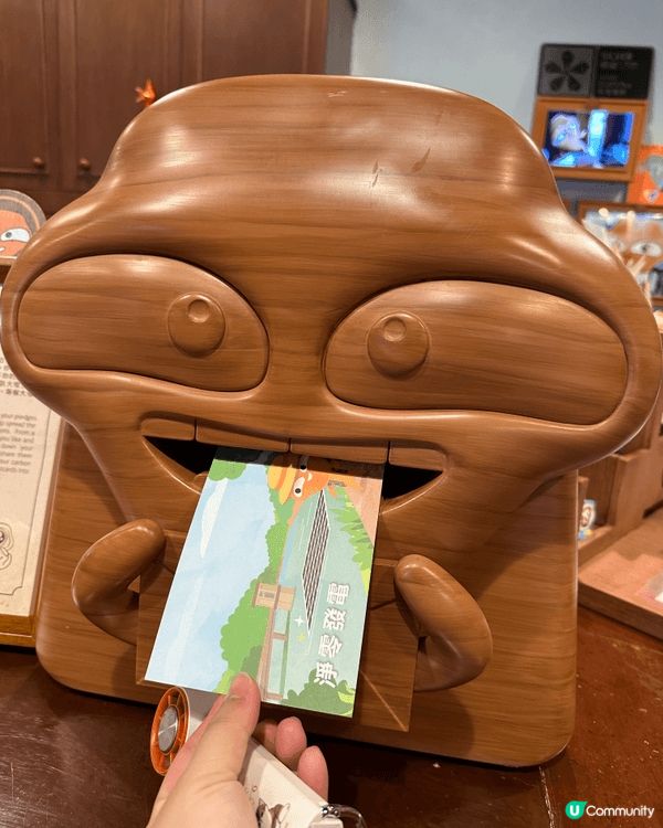 假日陪家人的小朋友去參觀大嘥鬼識碳館和清潔龍阿德的展館！吉祥...