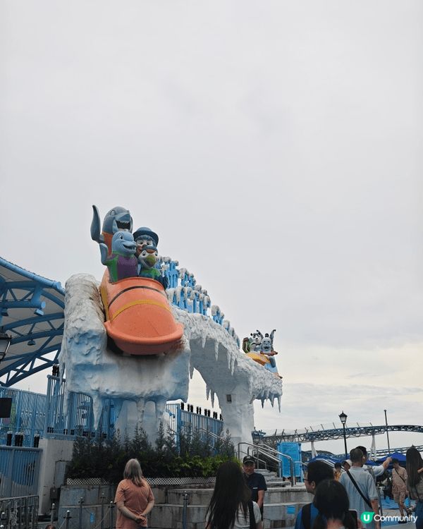 每一次去海洋公園都有很多回憶，小時候爸爸媽媽都會帶我去海洋公...