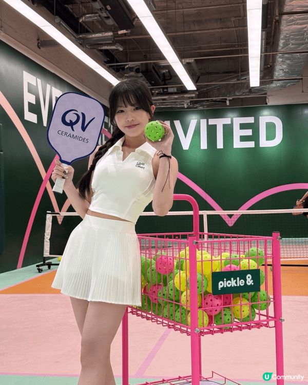 上邊的圖片有些是我的日常生活照，部份是與品牌合作的拍攝圖。