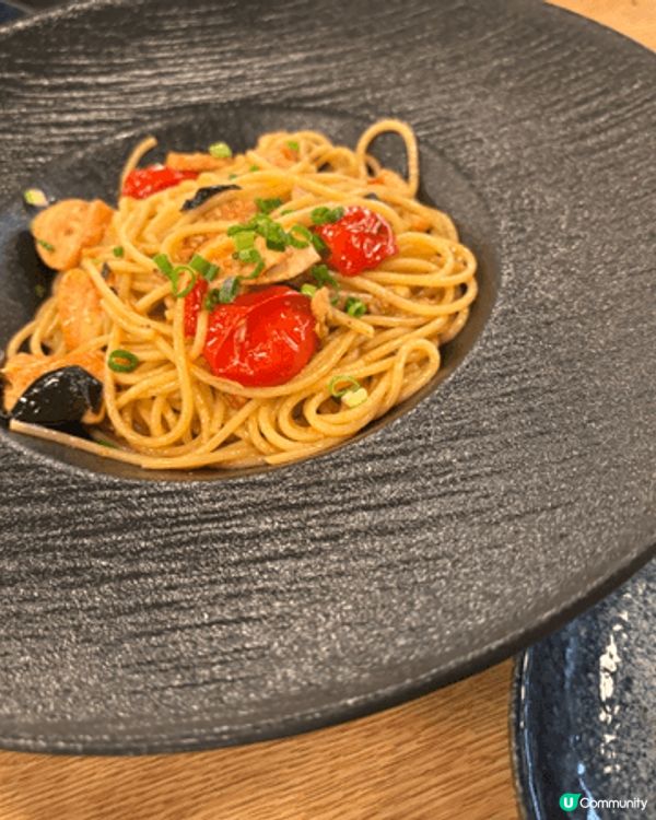 這是在長沙灣廣場的 Mr.O餐廳的美食，那天和朋友一起享用，...