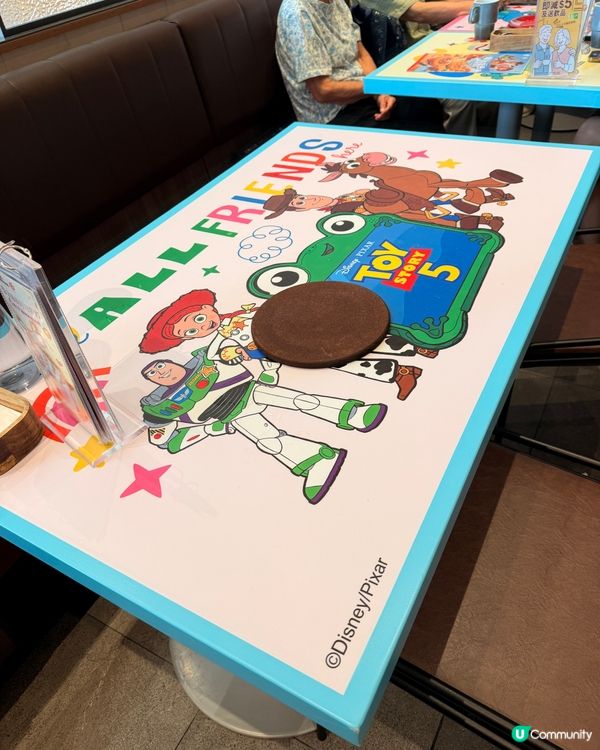 Pizza Hut x 反斗奇兵主題概念店🤩!!!
