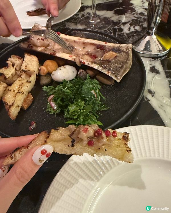 🥂🌃中環24樓高空約會首選！🥩✨