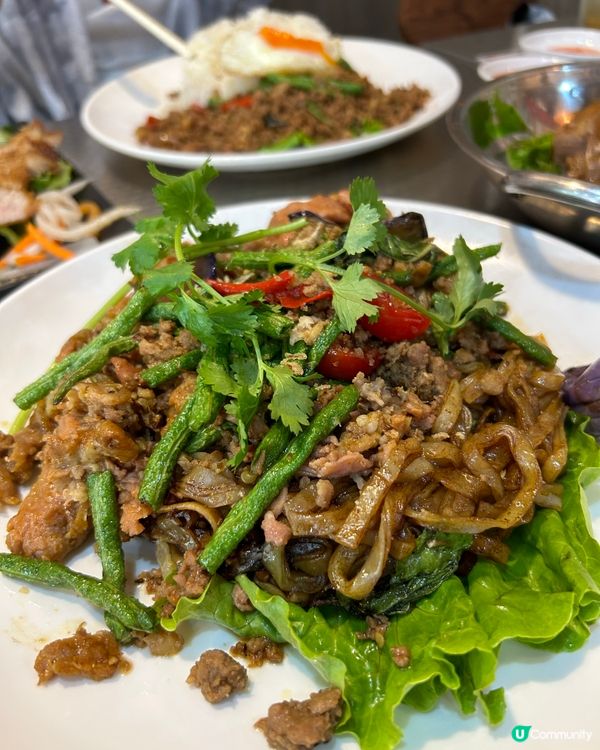 荃灣有間性價比高的小店｢小越廚｣,主打越南菜,份量多又好味😋...