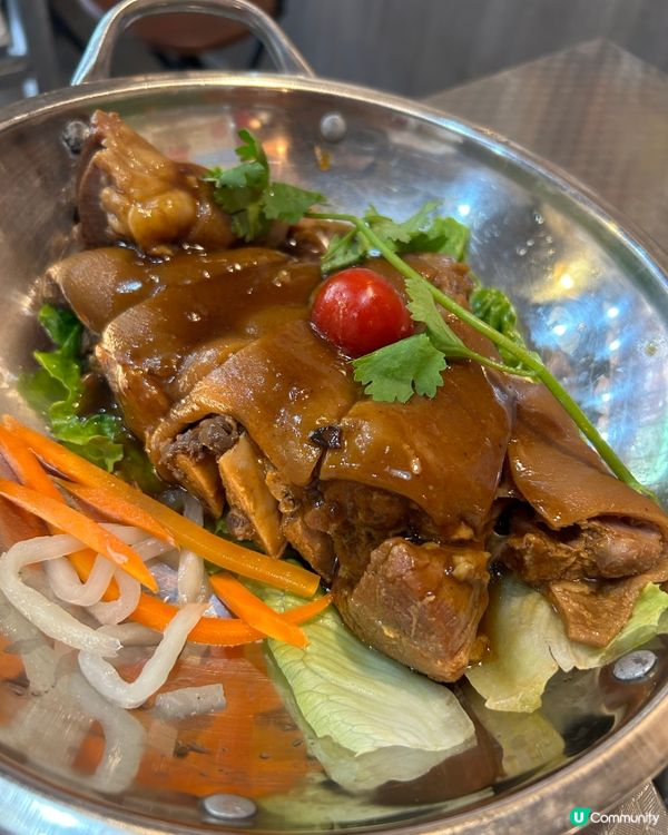 荃灣有間性價比高的小店｢小越廚｣,主打越南菜,份量多又好味😋...