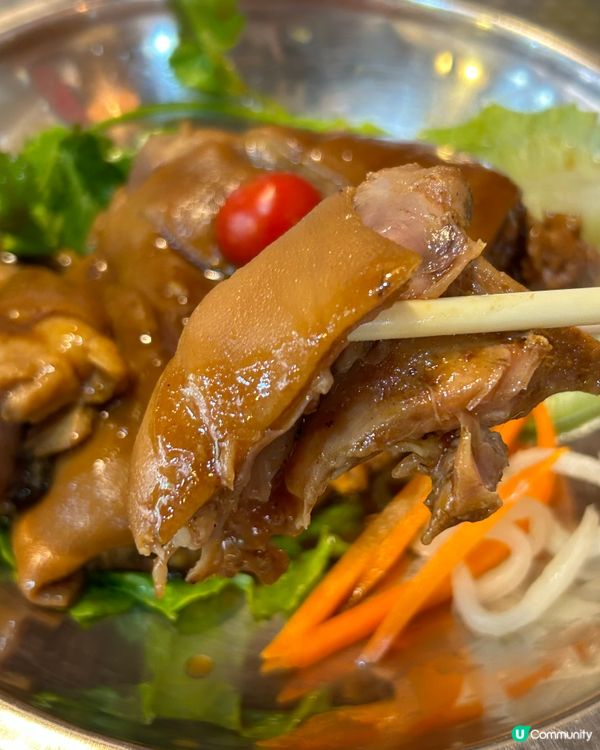 荃灣有間性價比高的小店｢小越廚｣,主打越南菜,份量多又好味😋...