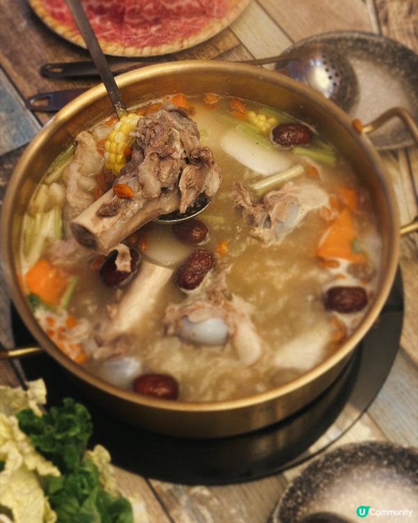 🍲4款湯底一次試齊!一班朋友圍爐打邊爐太滿足