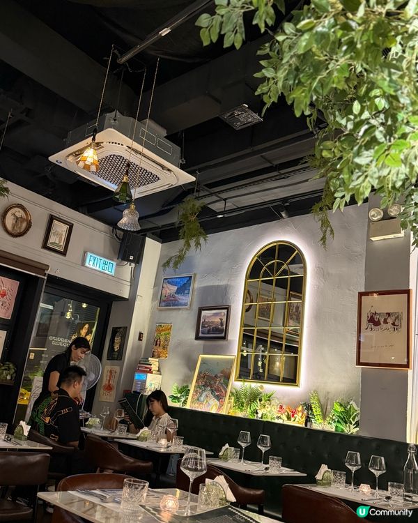 灣仔小巷隱世餐館
