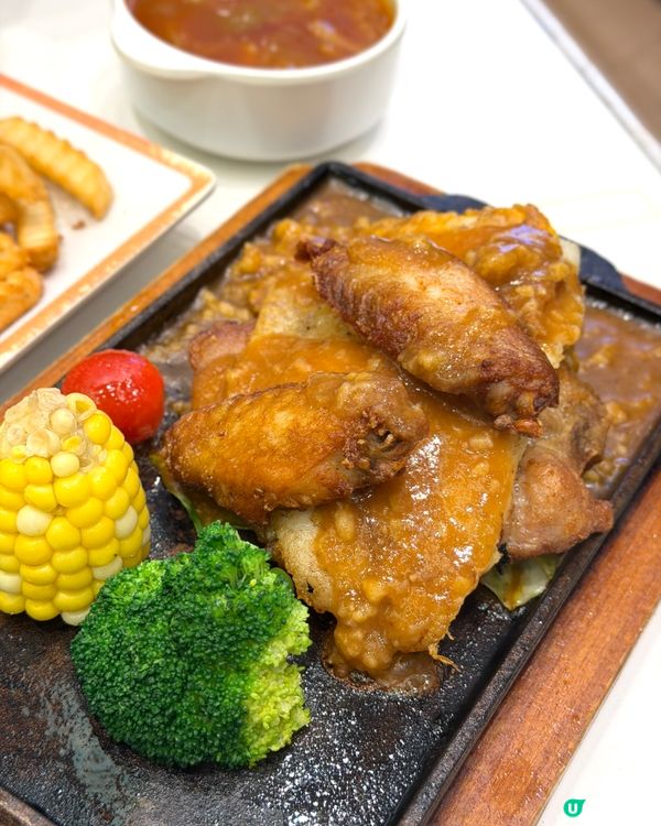 原來筲箕灣形薈地舖都有間金記冰室