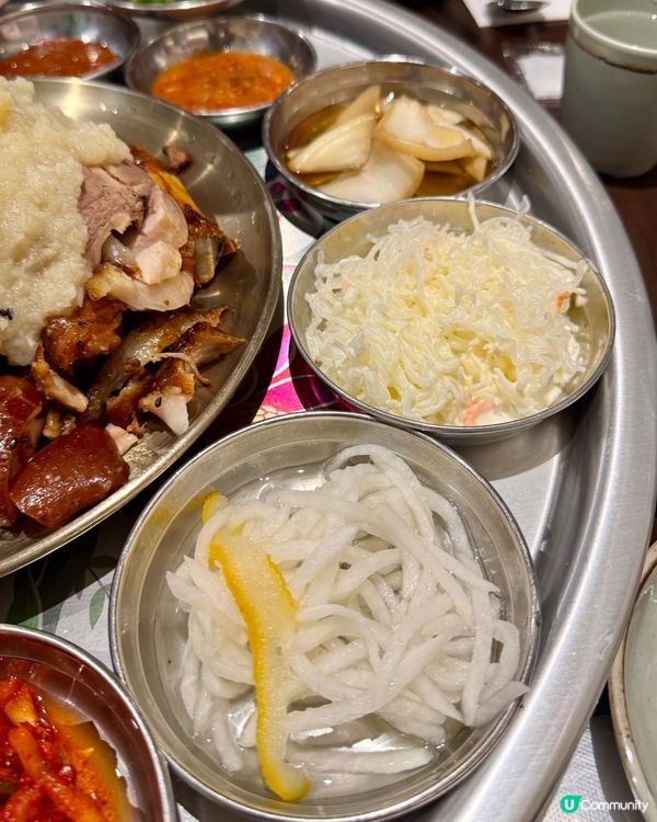 韓國人氣豬手店🇰🇷🐷 招牌蒜蓉去骨豬手