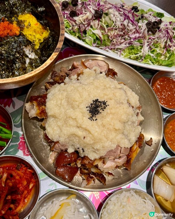 韓國人氣豬手店🇰🇷🐷 招牌蒜蓉去骨豬手